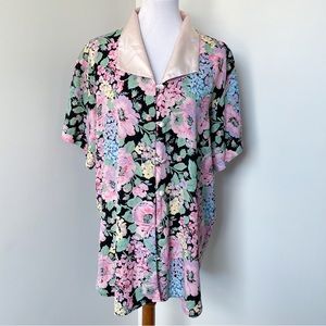 Victoria’s Secret Gold Label Floral Button Up Size S